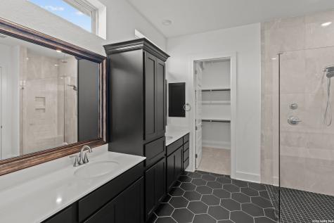 22419 Clarben San Antonio TX 78266