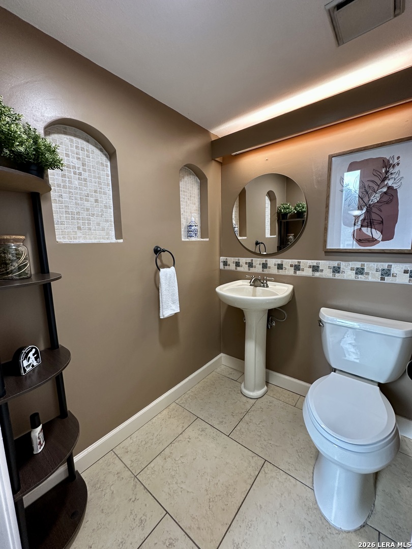 201 Country Wood Drive San Antonio TX 78216