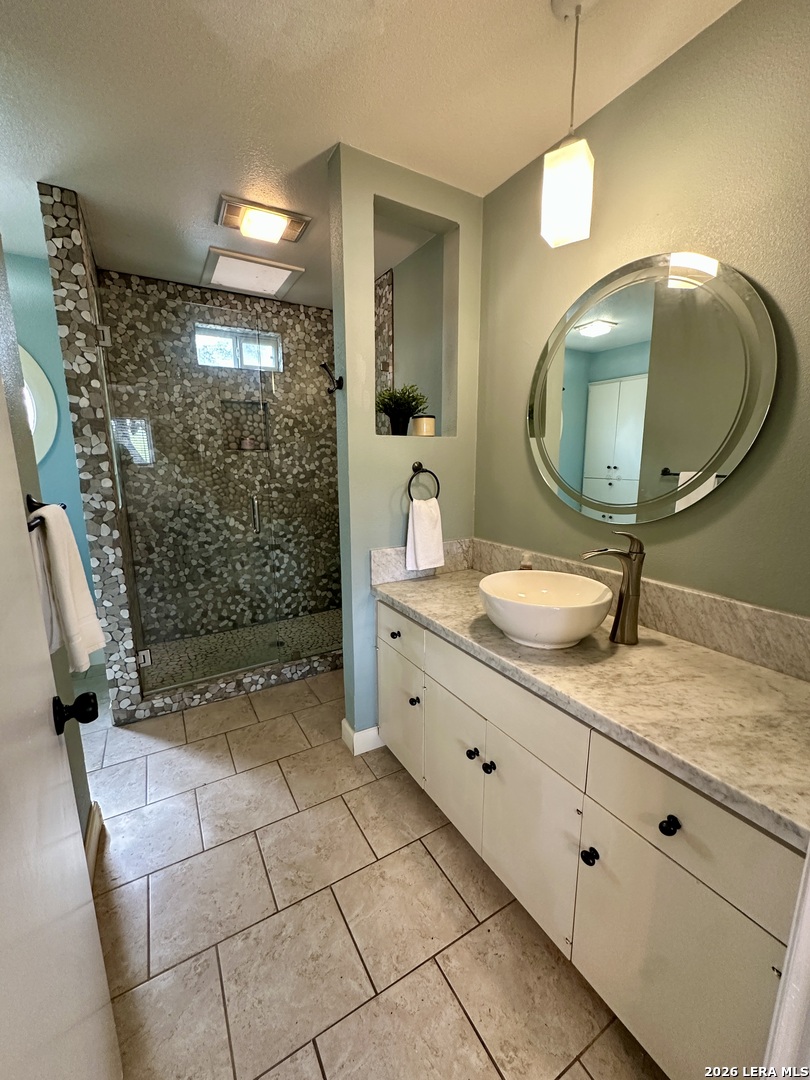 201 Country Wood Drive San Antonio TX 78216