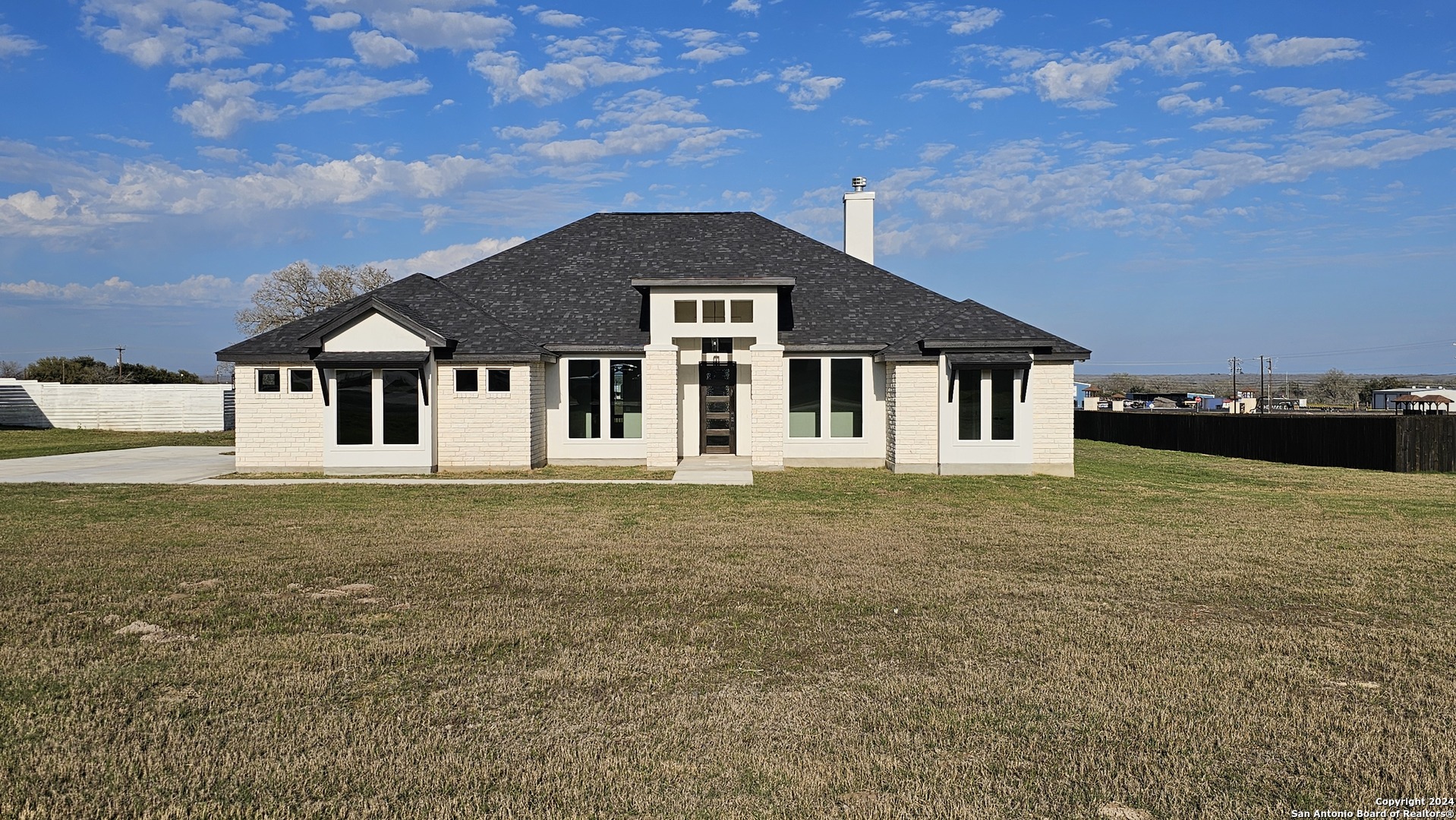 104 Ava Ridge Drive La Vernia TX 78121
