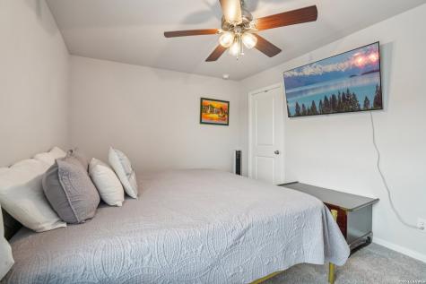8915 Portobello Way Converse TX 78109