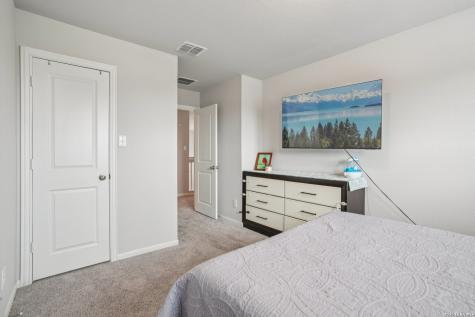 8915 Portobello Way Converse TX 78109