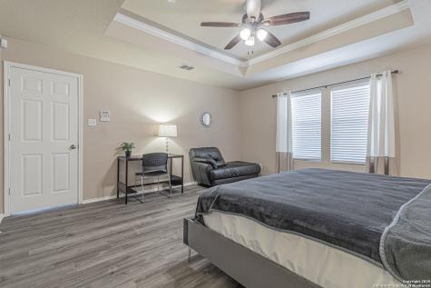 7911 Saratoga Selma TX 78154