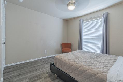 7911 Saratoga Selma TX 78154