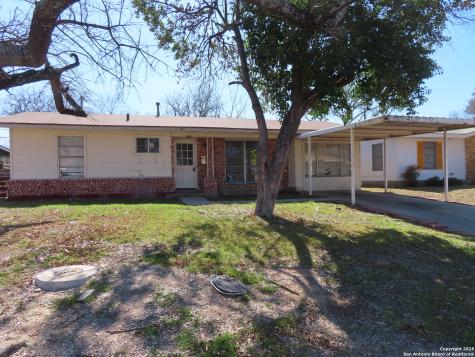 1822 Candlelight Lane San Antonio TX 78213