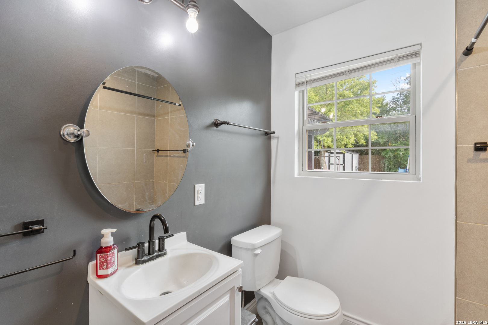 519 Sandalwood San Antonio TX 78216
