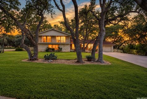 500 Kings Point Drive Canyon Lake TX 78133