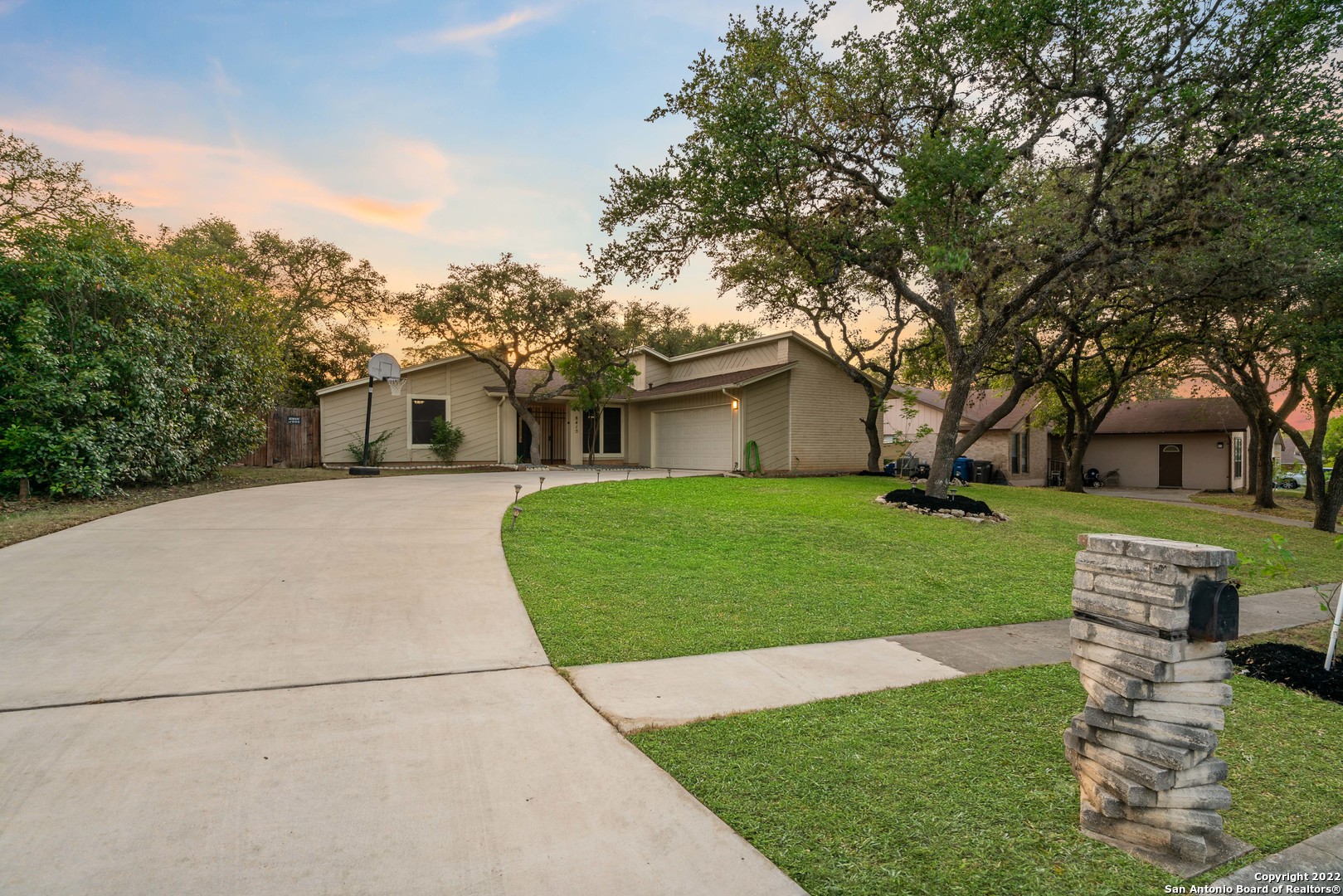 8415 Shallow Creek Drive San Antonio TX 78251