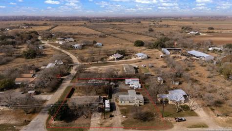 505 State Highway 173 Hondo TX 78861