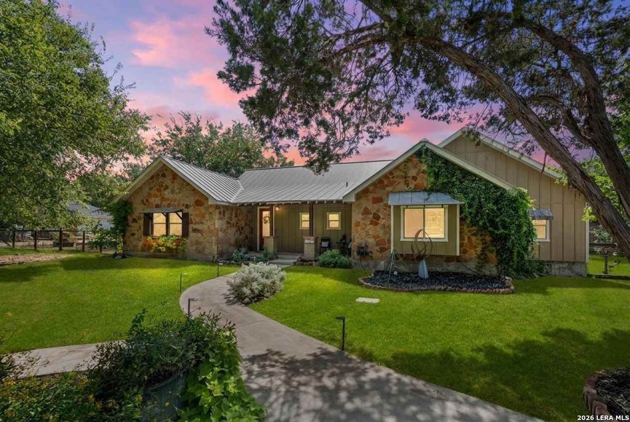 11154 Moorway Helotes TX 78023