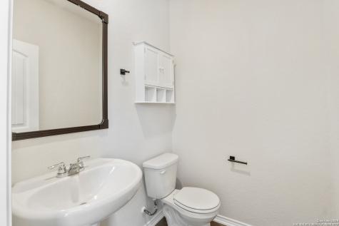 3362 Stoney Knoll San Antonio TX 78245