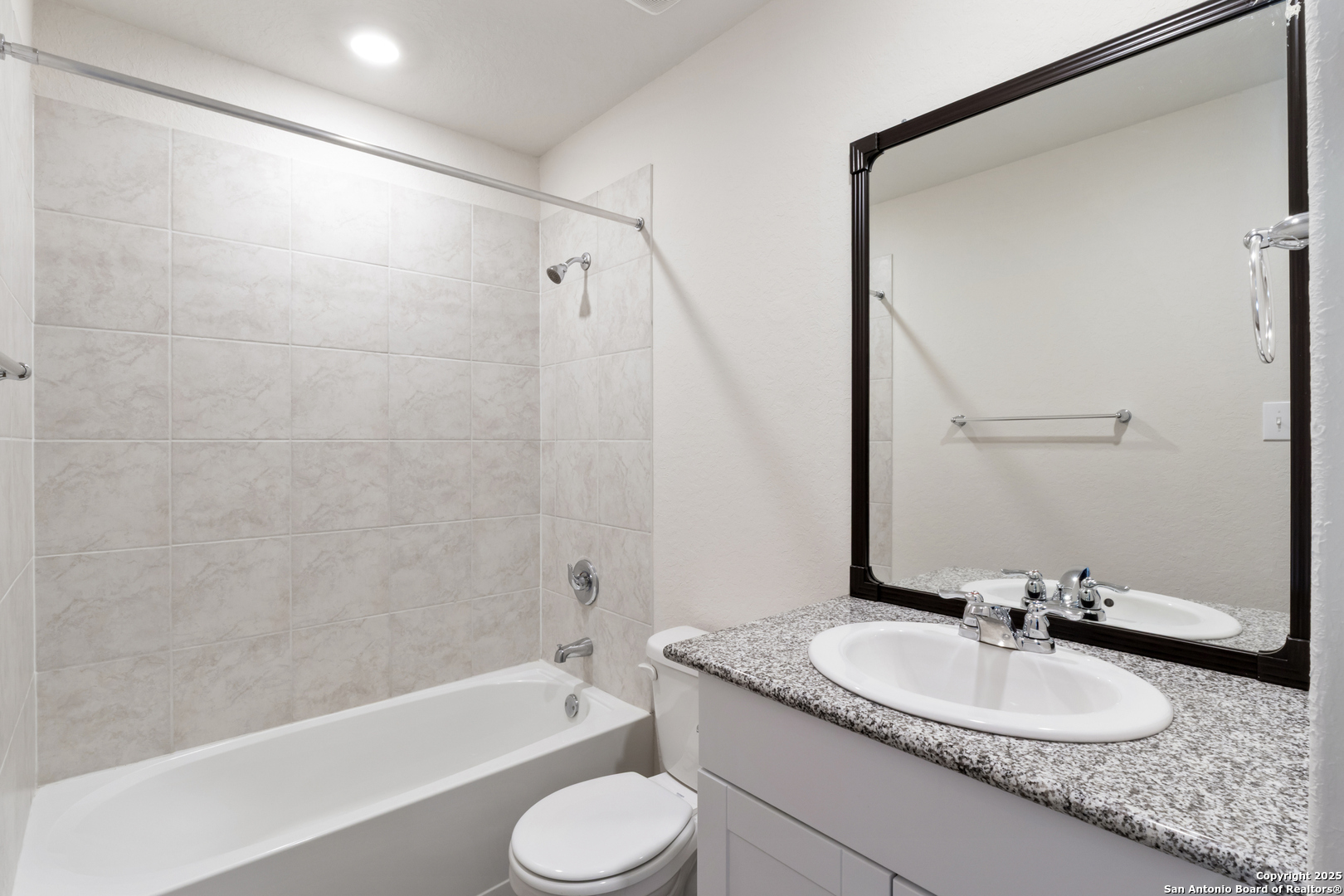 3362 Stoney Knoll San Antonio TX 78245