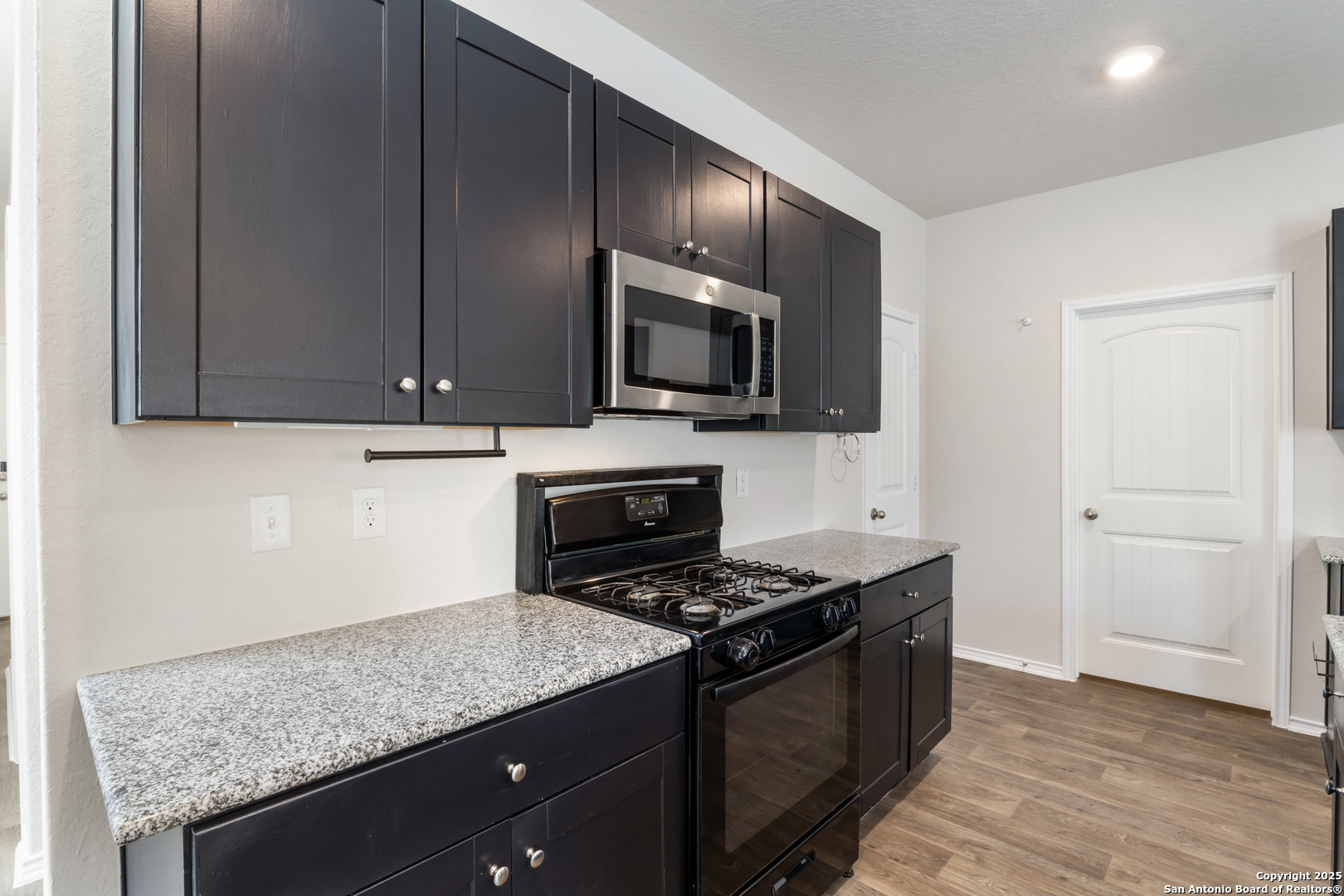 3362 Stoney Knoll San Antonio TX 78245