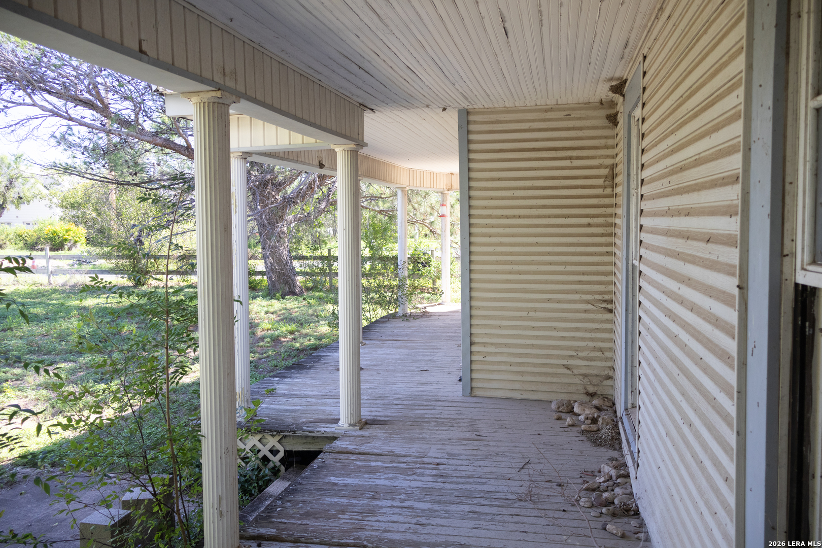 134 Kessler Lane Knippa TX 78870