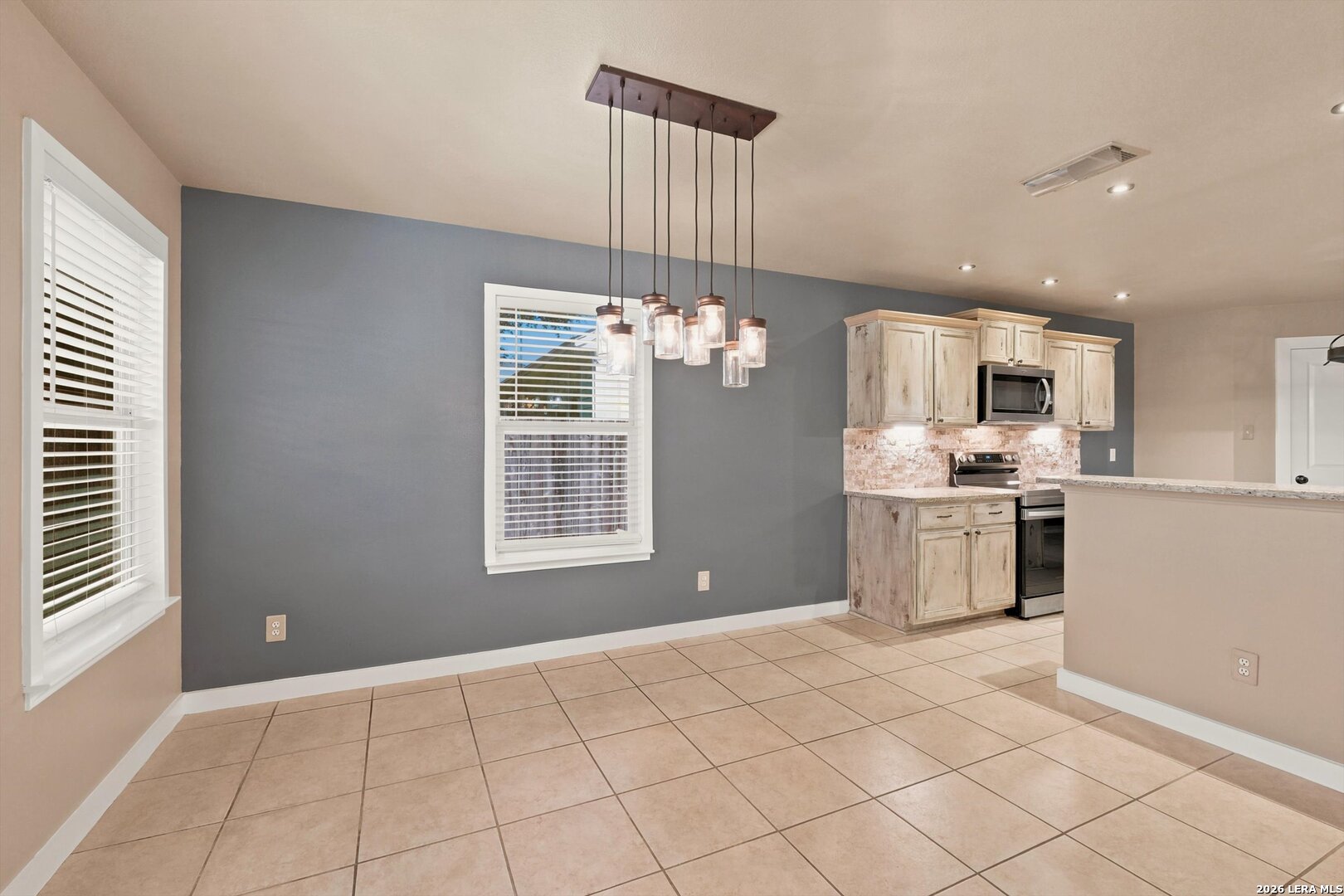 9222 Cedar Point Helotes TX 78023