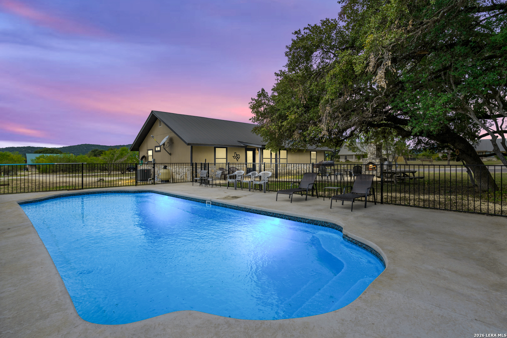 19 Wisteria Way Concan TX 78838