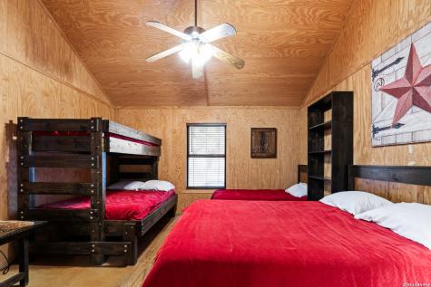 19 Wisteria Way Concan TX 78838