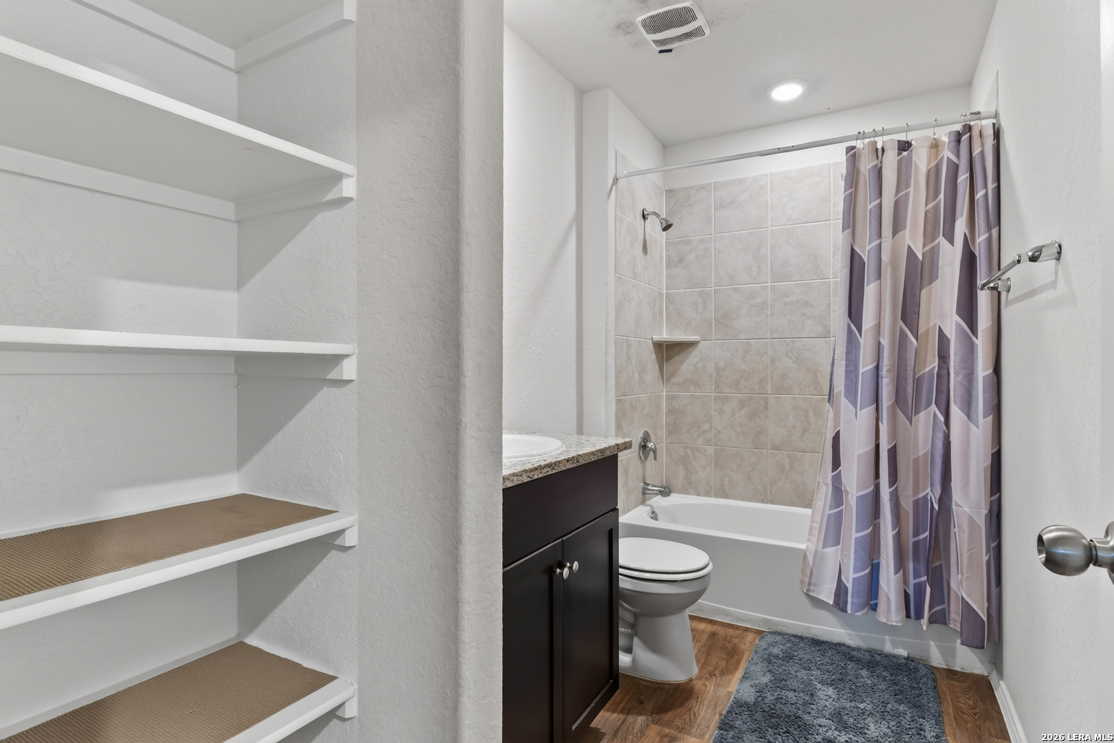 469 Middle Green Loop Floresville TX 78114