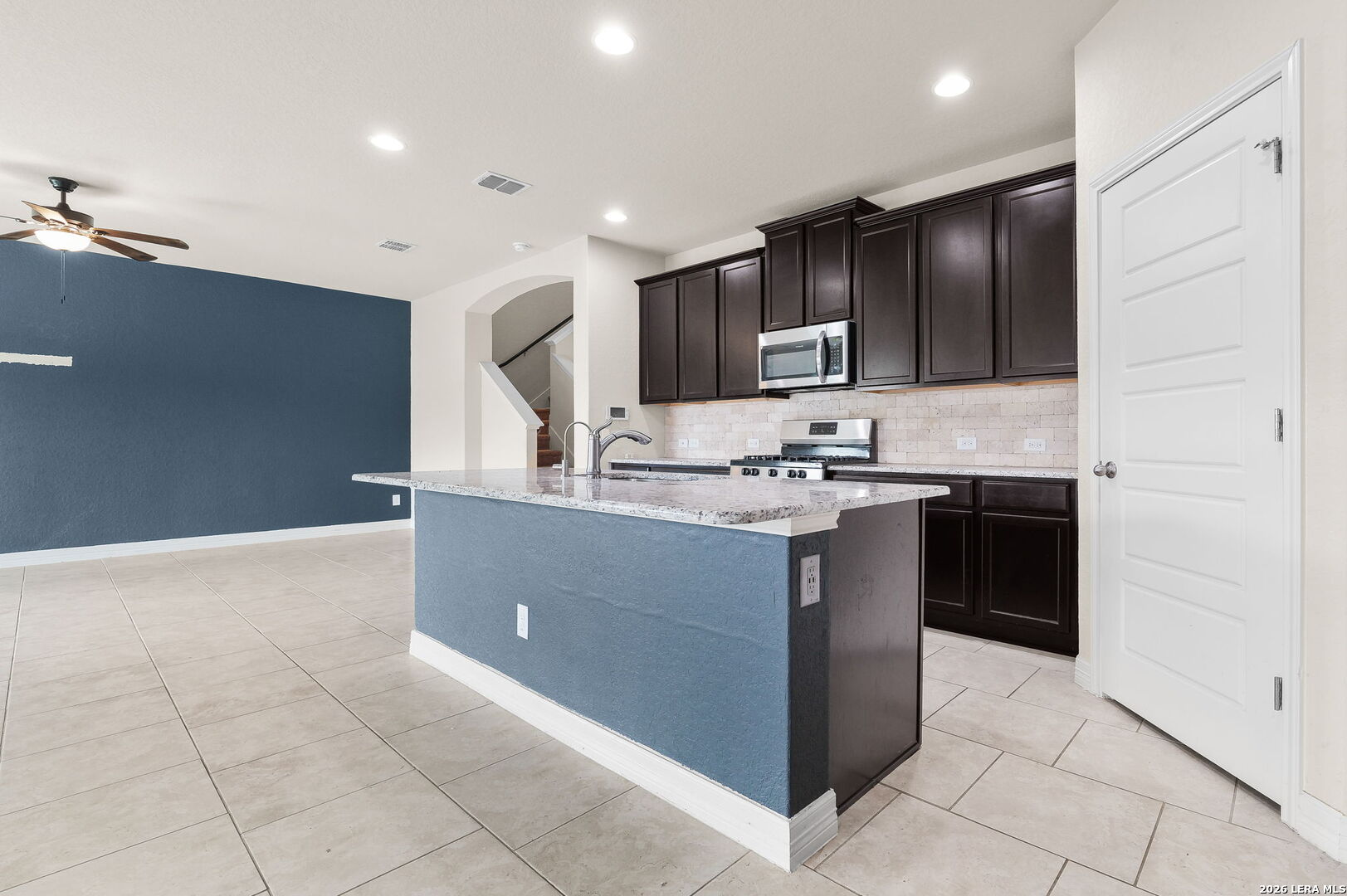 854 Lambshead Draw San Antonio TX 78245