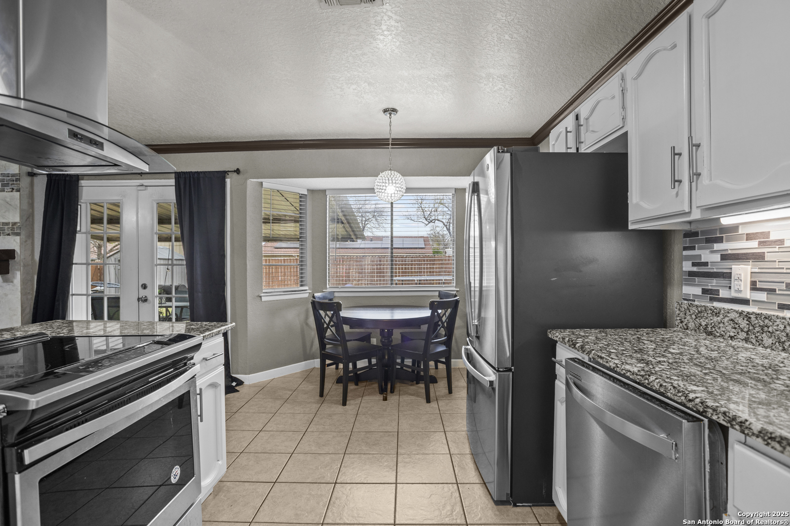 6839 Avila San Antonio TX 78239