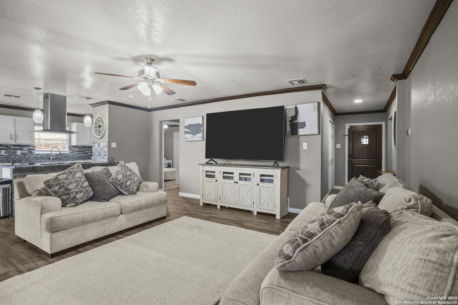 6839 Avila San Antonio TX 78239