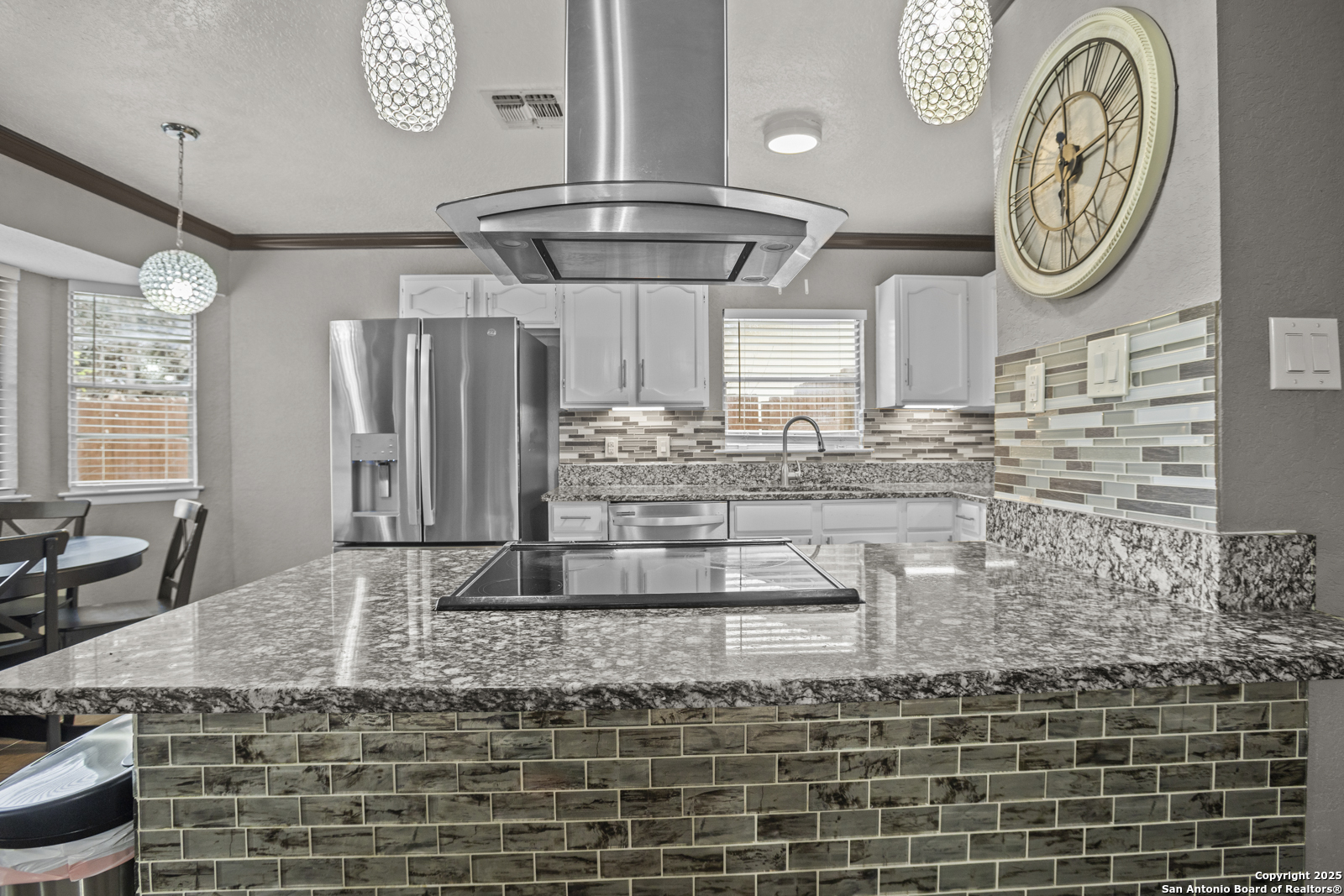 6839 Avila San Antonio TX 78239