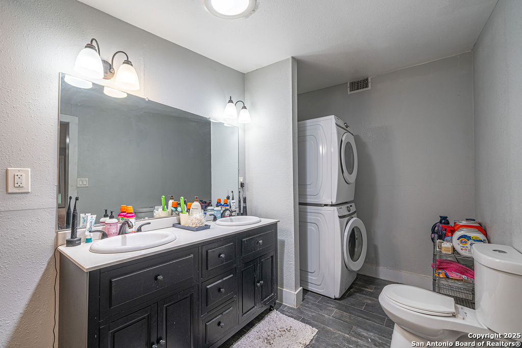 535 Denver San Antonio TX 78210
