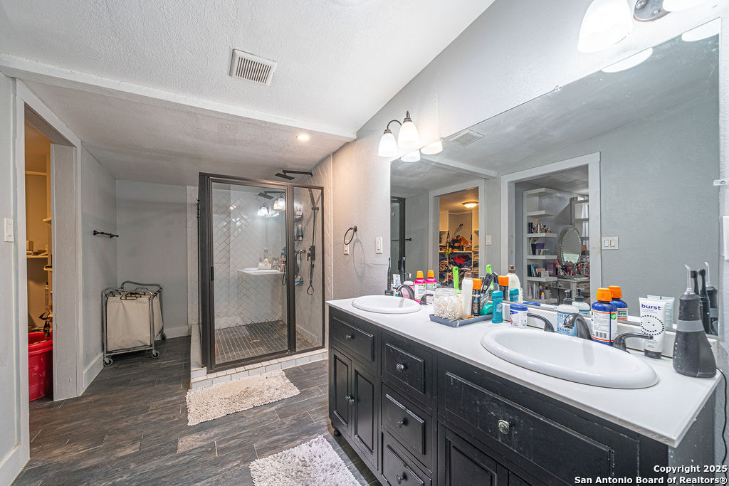 535 Denver San Antonio TX 78210
