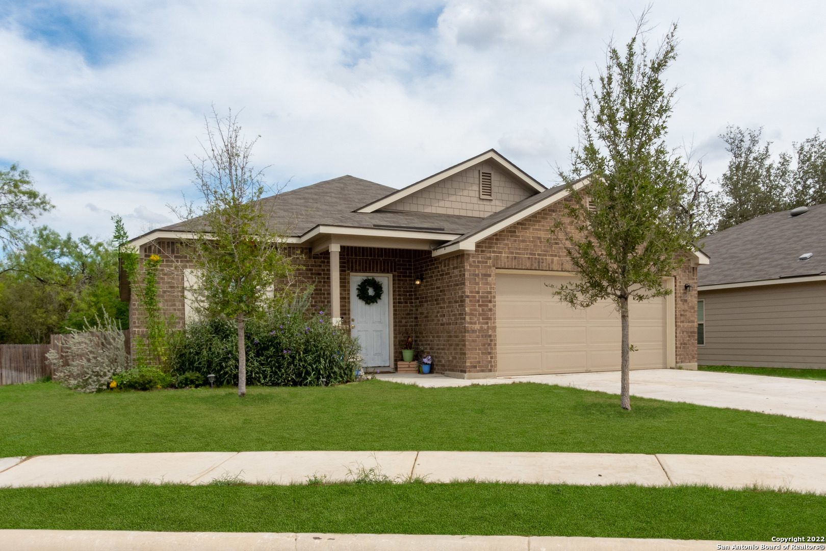6806 Diamond Valley San Antonio TX 78242