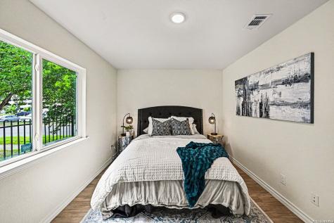 310 W Evergreen Street #101 San Antonio TX 78212
