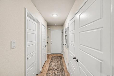 310 W Evergreen Street #101 San Antonio TX 78212