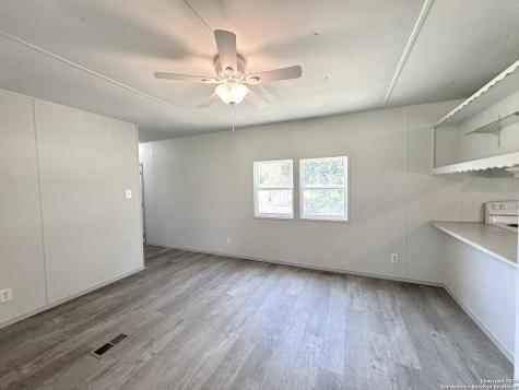 1139 Hidden Fawn Canyon Lake TX 78133