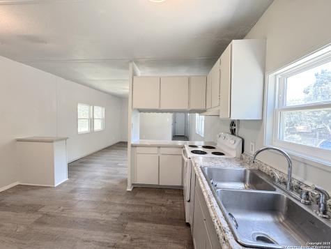 1139 Hidden Fawn Canyon Lake TX 78133
