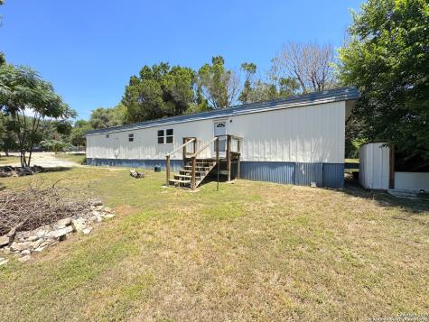 1139 Hidden Fawn Canyon Lake TX 78133