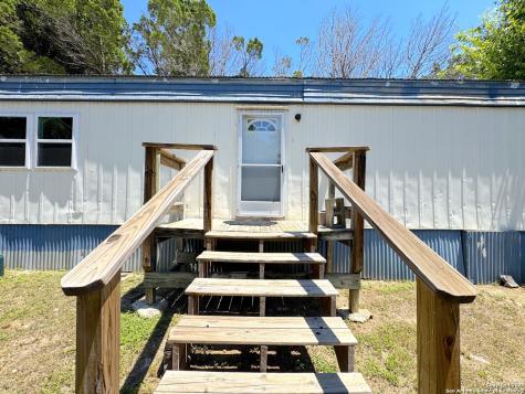 1139 Hidden Fawn Canyon Lake TX 78133