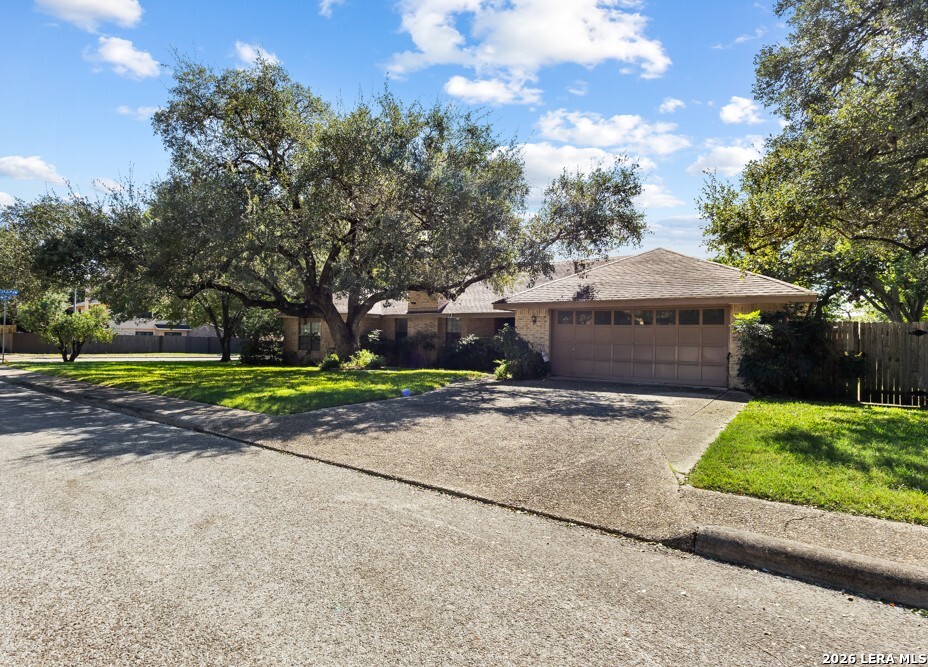 13723 Hunters Hawk Street San Antonio TX 78230
