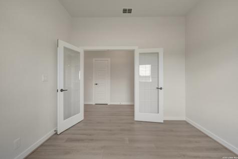 5817 Gunner New Braunfels TX 78130