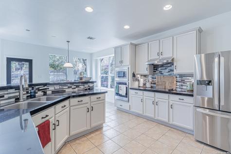 20810 Paso Rocoso San Antonio TX 78258