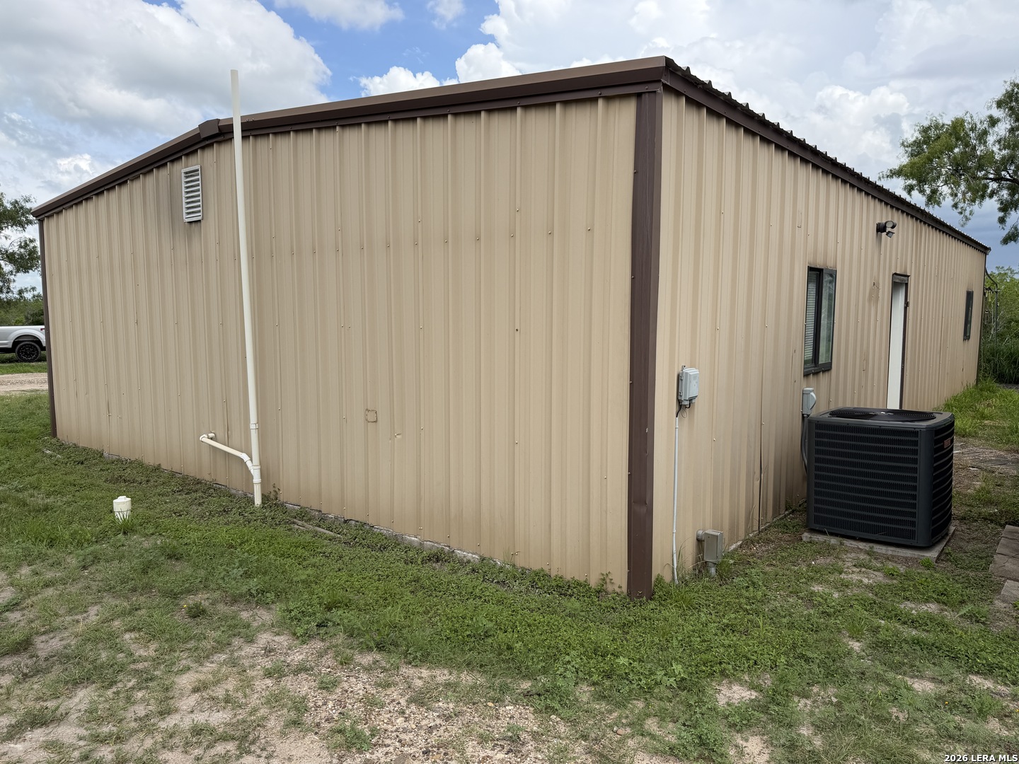 2711 W Highway 72 Three Rivers TX 78071