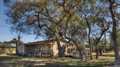 218 Trickling Creek Road Leakey TX 78873