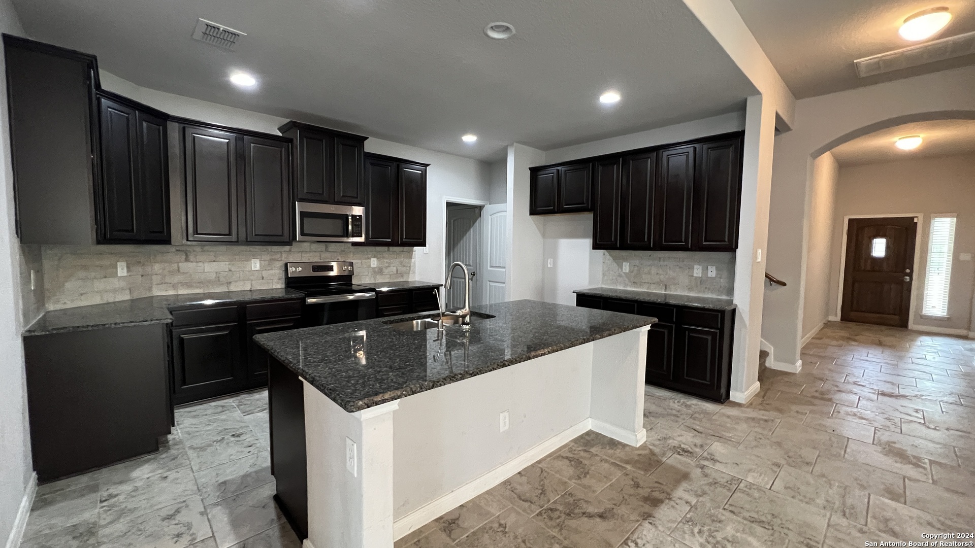 4576 Scots Elm Schertz TX 78108