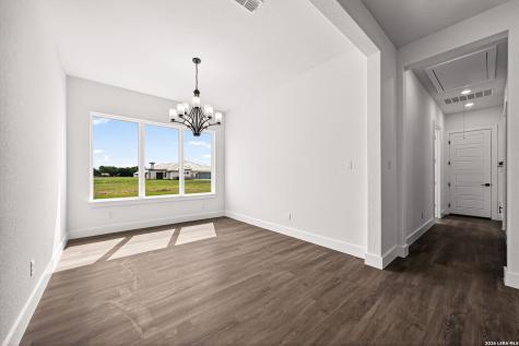 302 Venado Oaks Castroville TX 78009