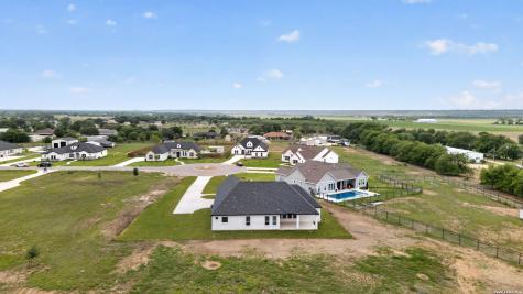 302 Venado Oaks Castroville TX 78009