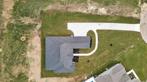 302 Venado Oaks Castroville TX 78009