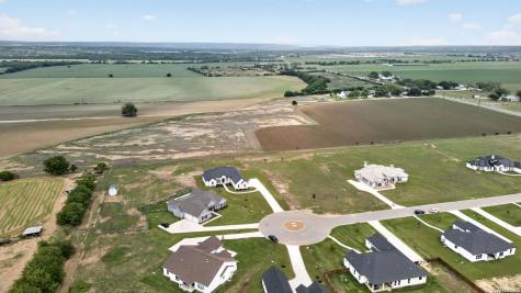 302 Venado Oaks Castroville TX 78009