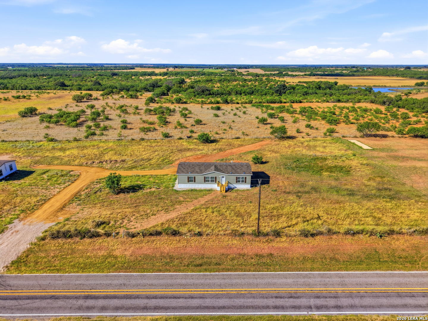 2853 Fm 1333 Poteet TX 78065