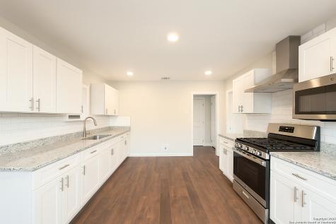 2307 Hicks San Antonio TX 78210