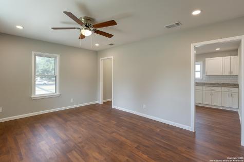 2307 Hicks San Antonio TX 78210