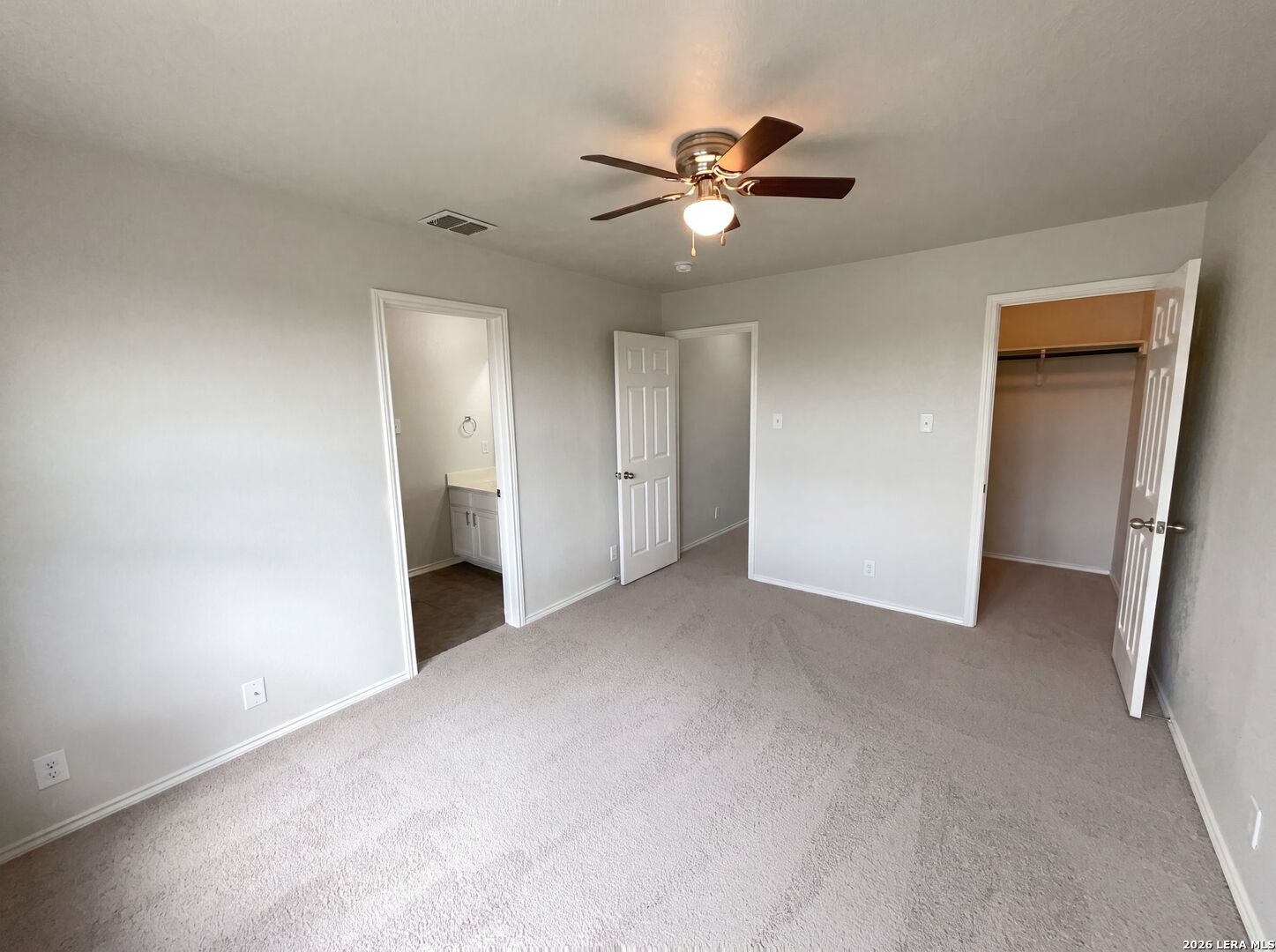 207 Redbird Circle San Antonio TX 78253