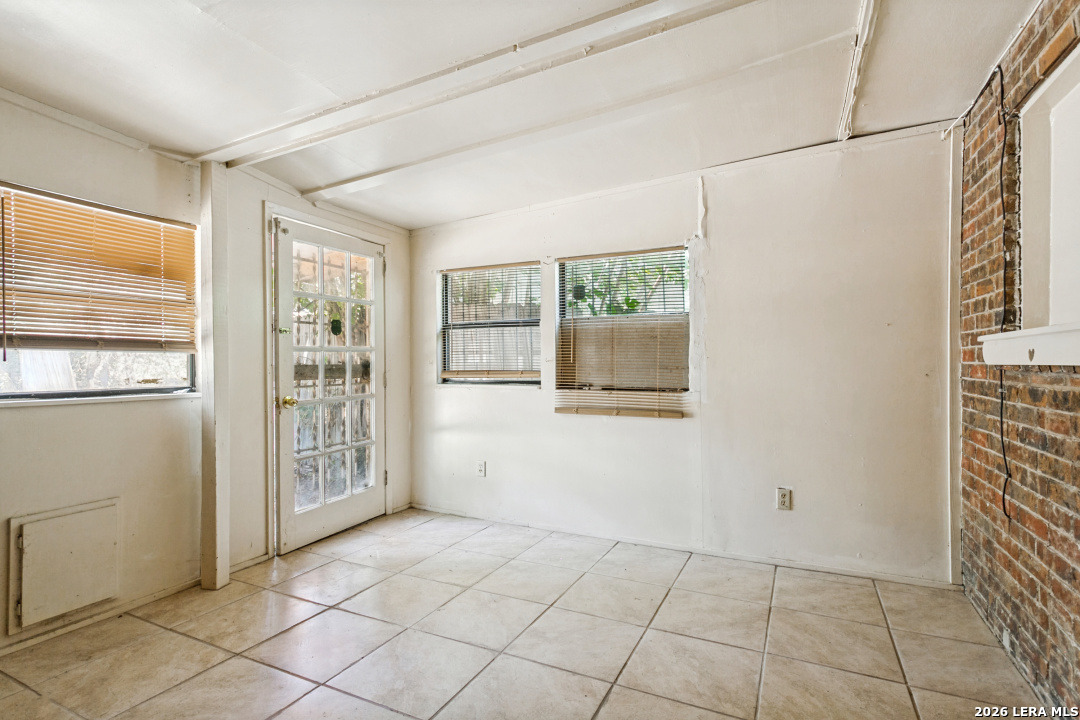 247 Edna San Antonio TX 78220